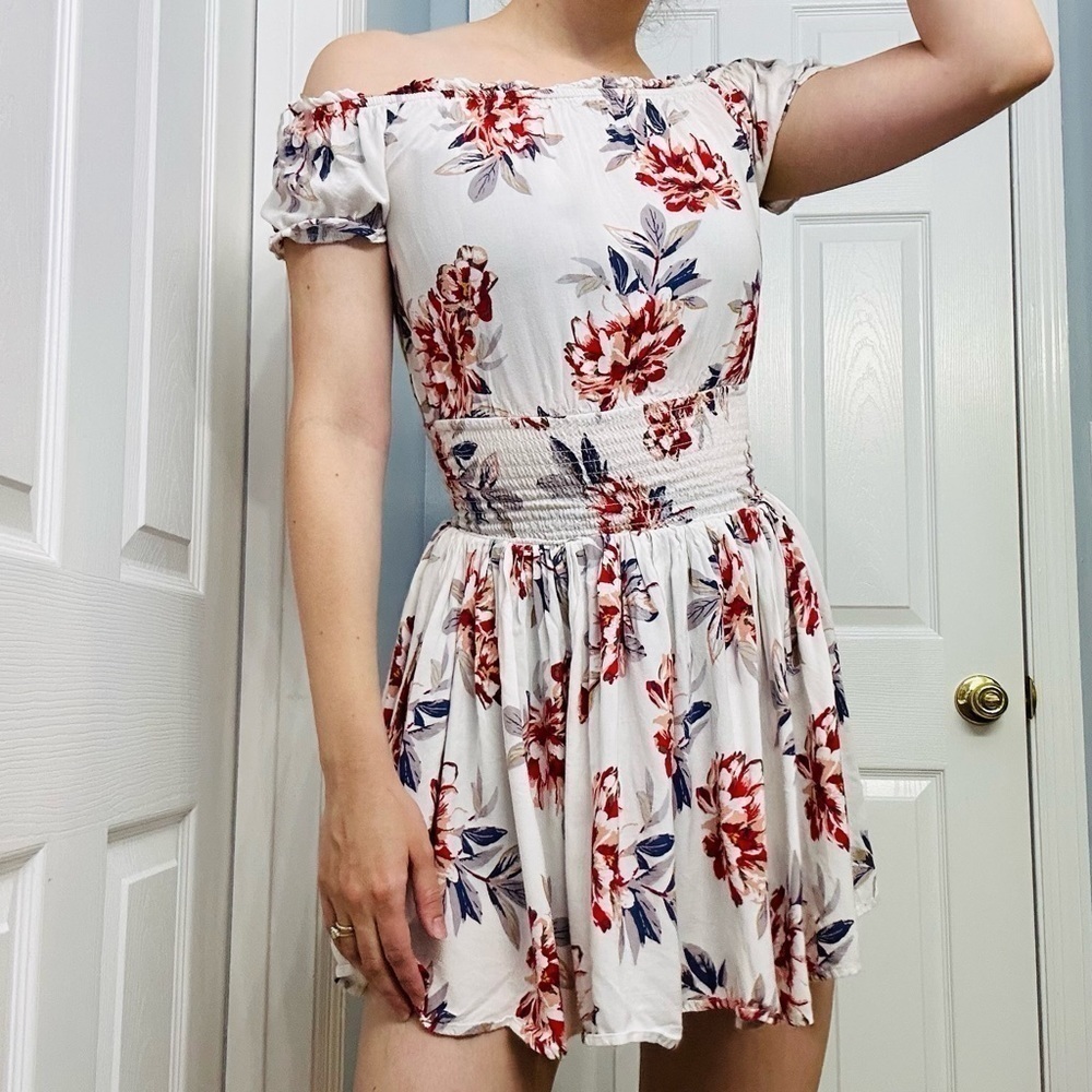 Louise Paris Dress Mini Floral Smocked Waist White Dainty Coquette Extra Small